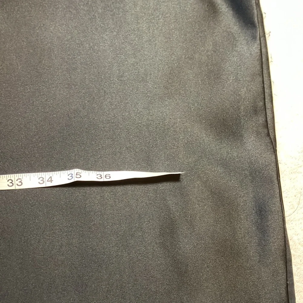 Zola Evening long satin-like ball gown skirt - Picture 6 of 7